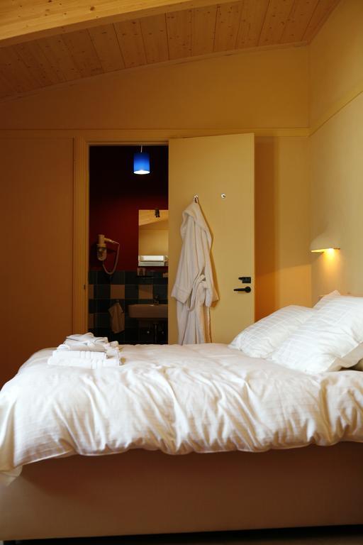 Strohotel Aalshof Haps Exterior photo